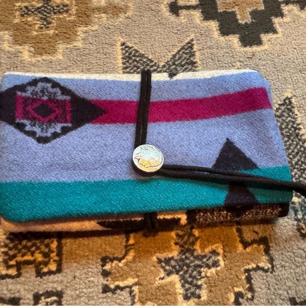 Vintage Pendleton Woolen Mills Southwestern Pattern Wool jewelry organizer. - Picture 8 of 10